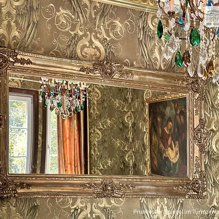 Schloss Seeburg فيلة باد أوراش